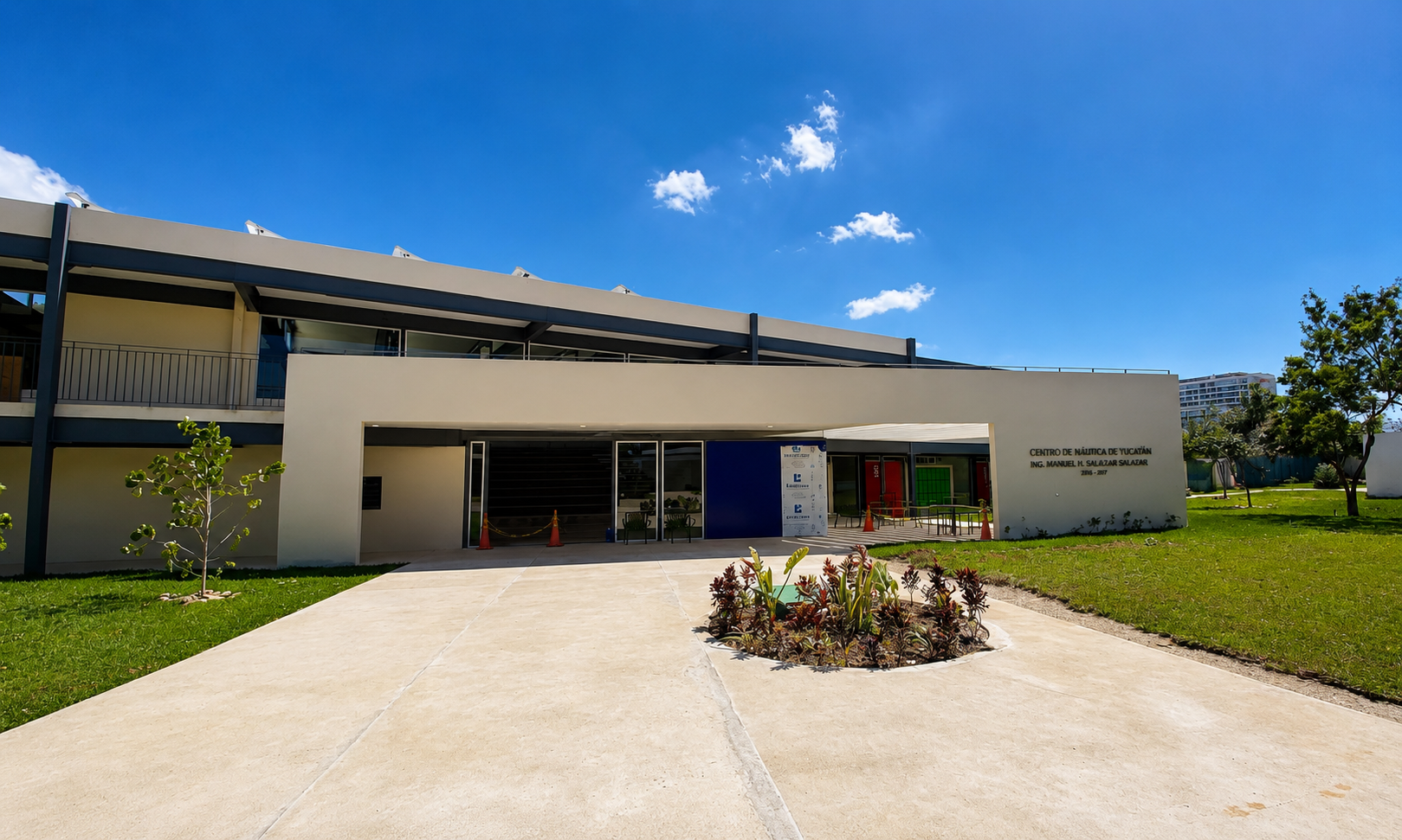 ESCUELA CAUM